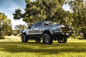 Azara Wheels Wholesale Distributor: A Dealer's Guide